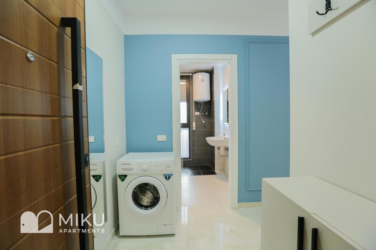 Miku Apartment - Glamorous 1Bedroom Apartment At Olympic Residence Tirana Exterior foto