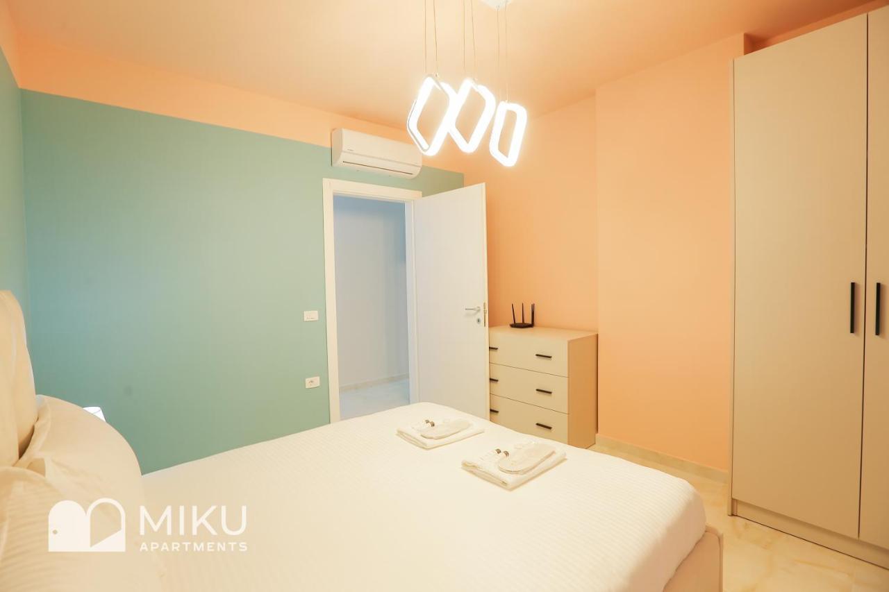 Miku Apartment - Glamorous 1Bedroom Apartment At Olympic Residence Tirana Exterior foto
