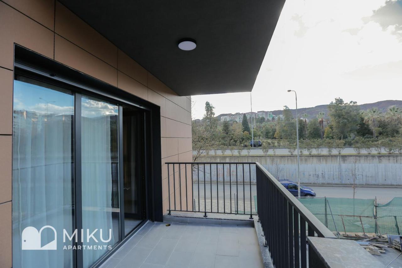 Miku Apartment - Glamorous 1Bedroom Apartment At Olympic Residence Tirana Exterior foto