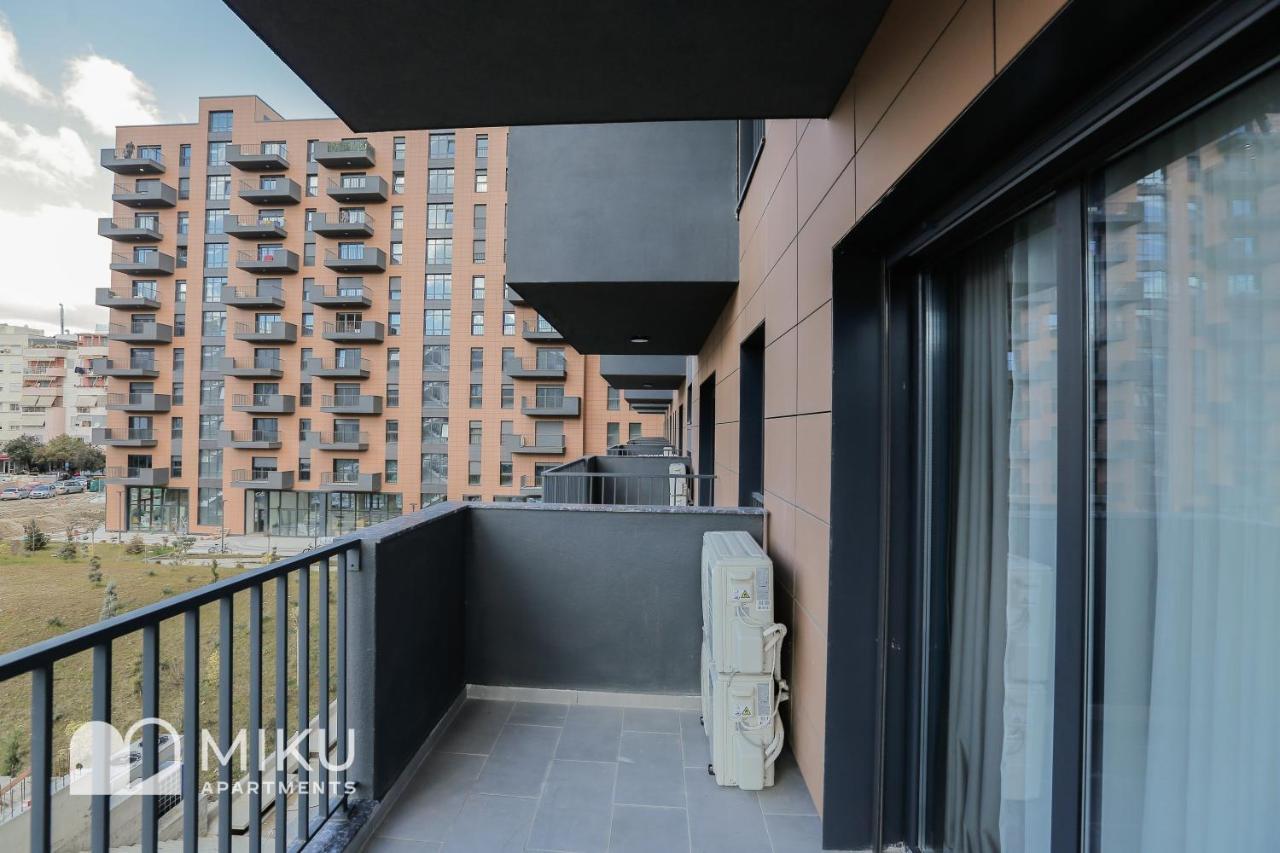 Miku Apartment - Glamorous 1Bedroom Apartment At Olympic Residence Tirana Exterior foto