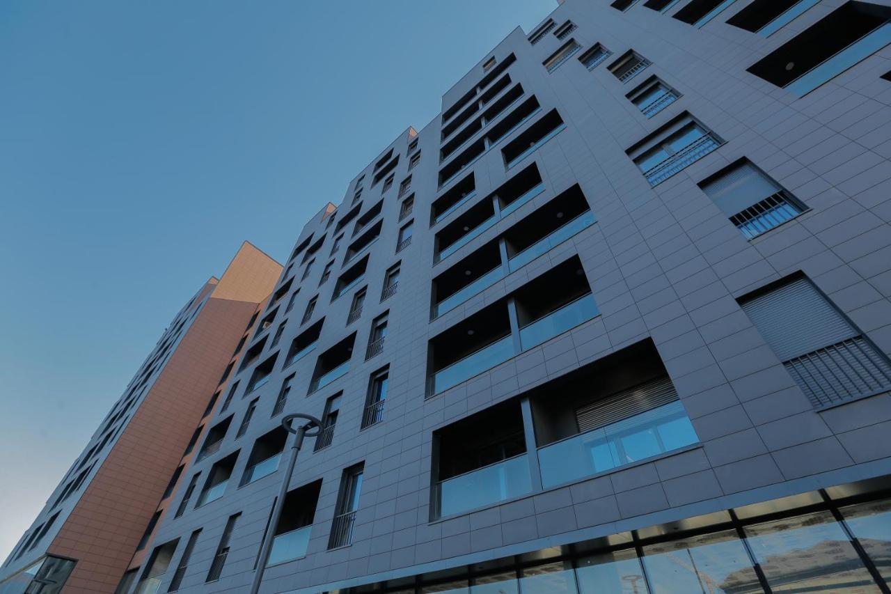 Miku Apartment - Glamorous 1Bedroom Apartment At Olympic Residence Tirana Exterior foto